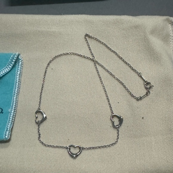 Authentic Tiffany & co three heart necklace - Picture 3 of 4